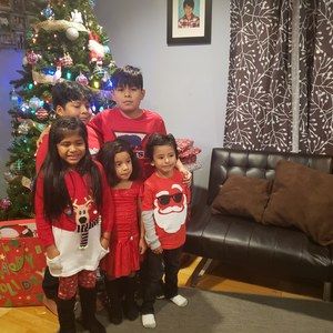 Meet your Posher, Violeta